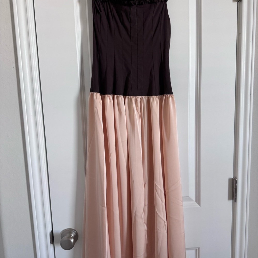 NWT WeWoreWhat Ruffle Corset Maxi Dress in Chestnut & Blush - Picture 5 of 7